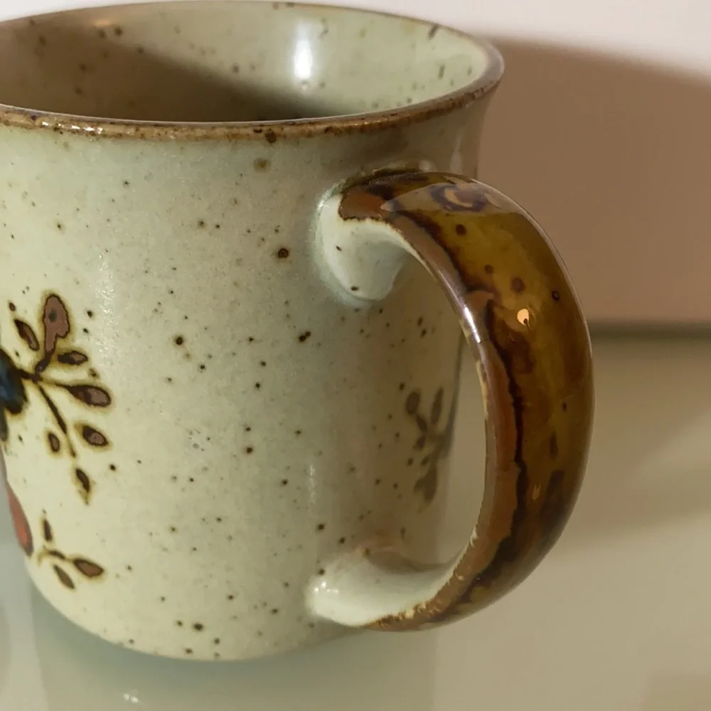 Stoneware Coffee Mug Set - Picture 5 of 8